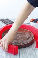 Picture of SILICONE SPRING FORM ROUND CAKE PAN 26CM X 6.5CMH WITH GLASS
